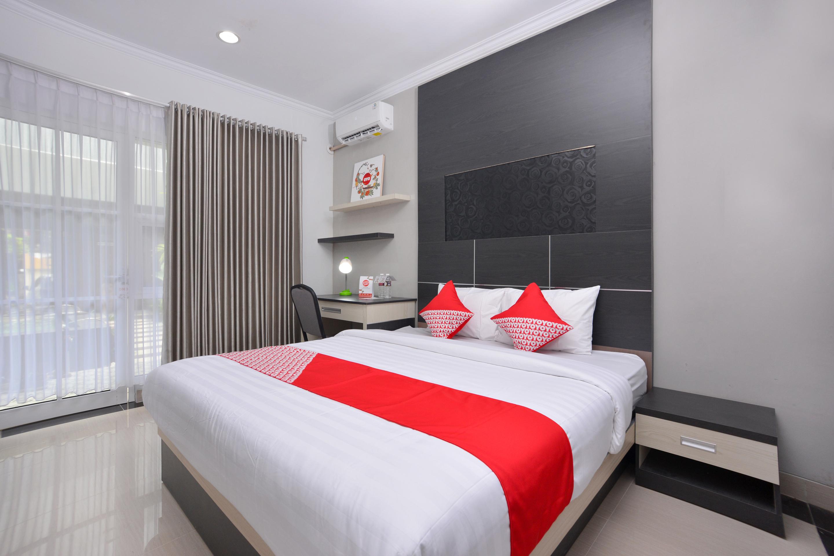 Oyo 583 Puri Gejayan Asri Syariah Hotel Kejayan Kültér fotó