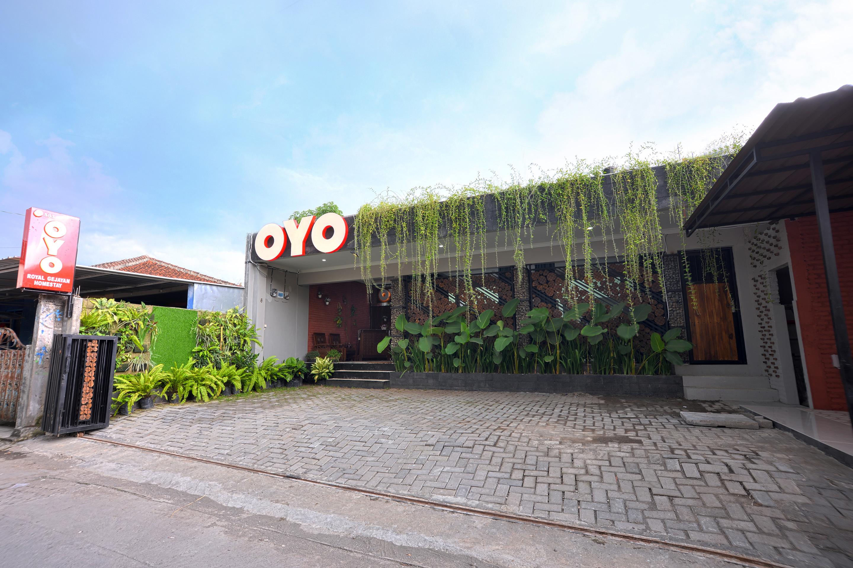 Oyo 583 Puri Gejayan Asri Syariah Hotel Kejayan Kültér fotó