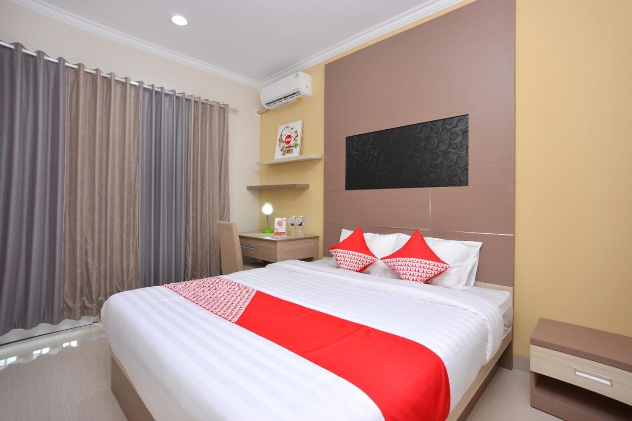 Oyo 583 Puri Gejayan Asri Syariah Hotel Kejayan Kültér fotó