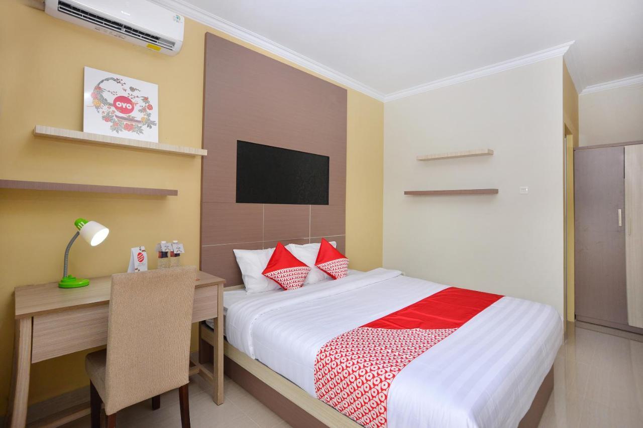 Oyo 583 Puri Gejayan Asri Syariah Hotel Kejayan Kültér fotó